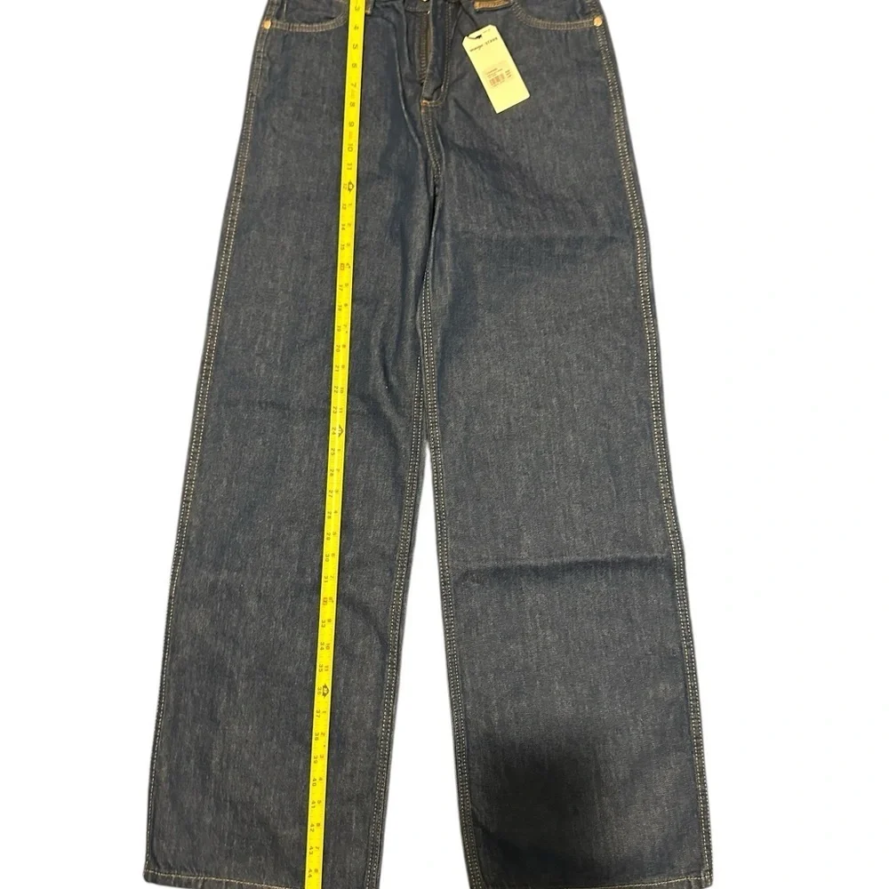 Wrangler Blue Relaxed Fit Jeans with Timeless Appeal